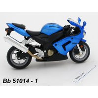 Bburago 1:18 Kawasaki Ninja ZX-10R (blue) - code Bburago 51014 model motocyklu