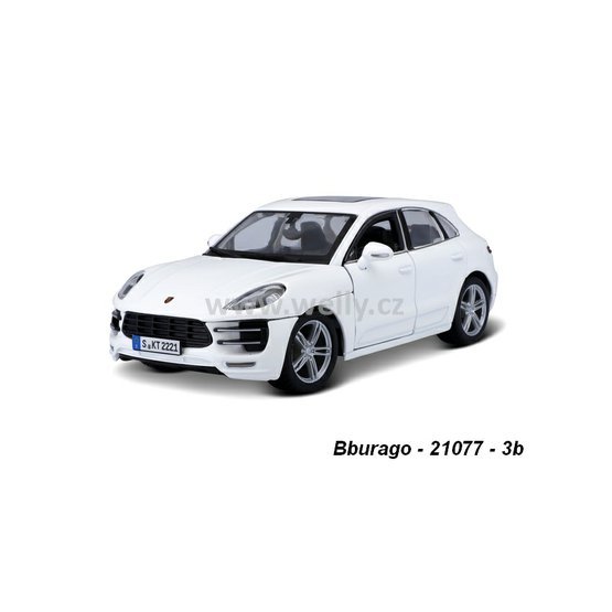 1:24 Porsche Macan (white) - code Bburago 21077, modely aut