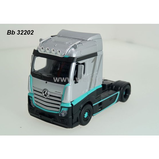 Bburago 1:43 Mercedes Benz Actros Gigaspace 2020 (silver) - code Bburago 32200