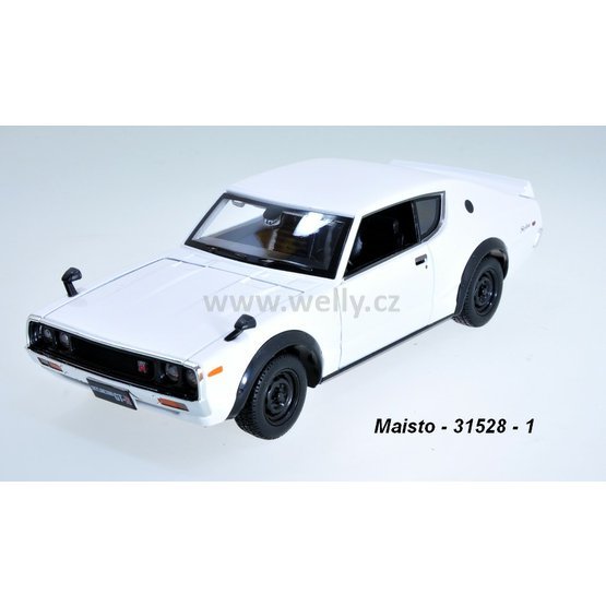 Maisto 1:24 Nissan Skyline 2000GT-R 1973 KPGC110 (white) - code Maisto 31528, modely aut