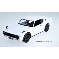 Maisto 1:24 Nissan Skyline 2000GT-R 1973 KPGC110 (white) - code Maisto 31528, modely aut