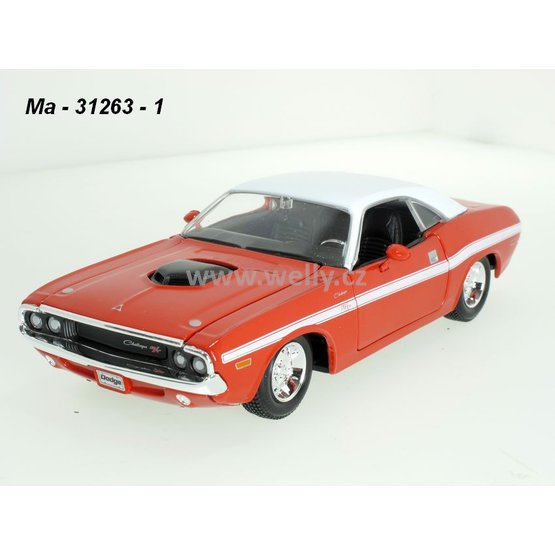 Maisto 1:24 Chevrolet Nova SS 1970 (gold) - code Maisto 31262, modely aut