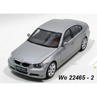 Welly 1:24 BMW 330i (silver) - code Welly 22465, modely aut