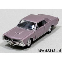 Welly 1:34-39 Pontiac ´65 GTO (violet) - code Welly 42313, modely aut,