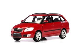 Welly-22519-Fabia-Combi-foto.jpg