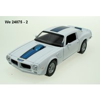 Welly 1:24 Pontiac Firebird Trans Am 1972 (white) - code Welly 24075, modely aut