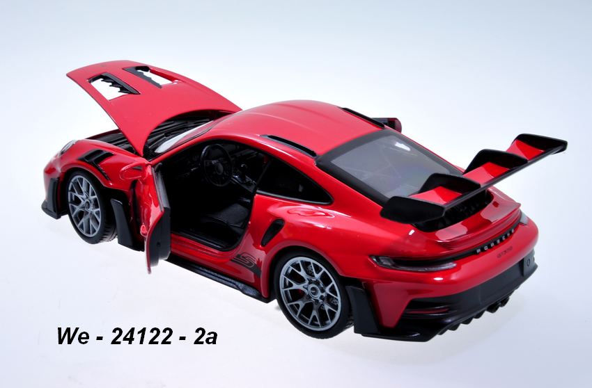 MINICHAMPS 1/18 PORSCHE 911 992 GT3 RS Coupé 2022 Jantes Rouges Blanc