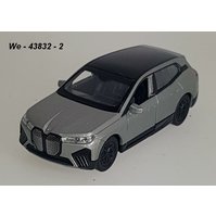 Welly 1:34-39 BMW iX (silver) - code Welly 43832, modely aut