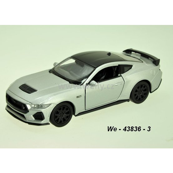 Welly 1:34-39 Ford 2024 Mustang GT (silver) - code Welly 43836, modely aut