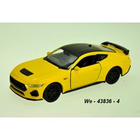 Welly 1:34-39 Ford 2024 Mustang GT (yellow) - code Welly 43836, modely aut