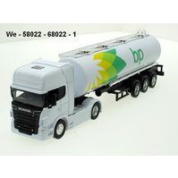 Welly 1:64 Scania V8 R730 Tanker BP (white) - code Welly 68022S, modely aut
